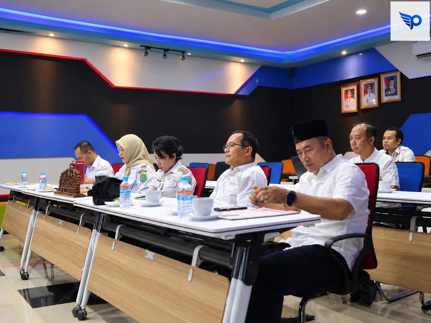 Rapat koordinasi secara daring pemkot singkawang