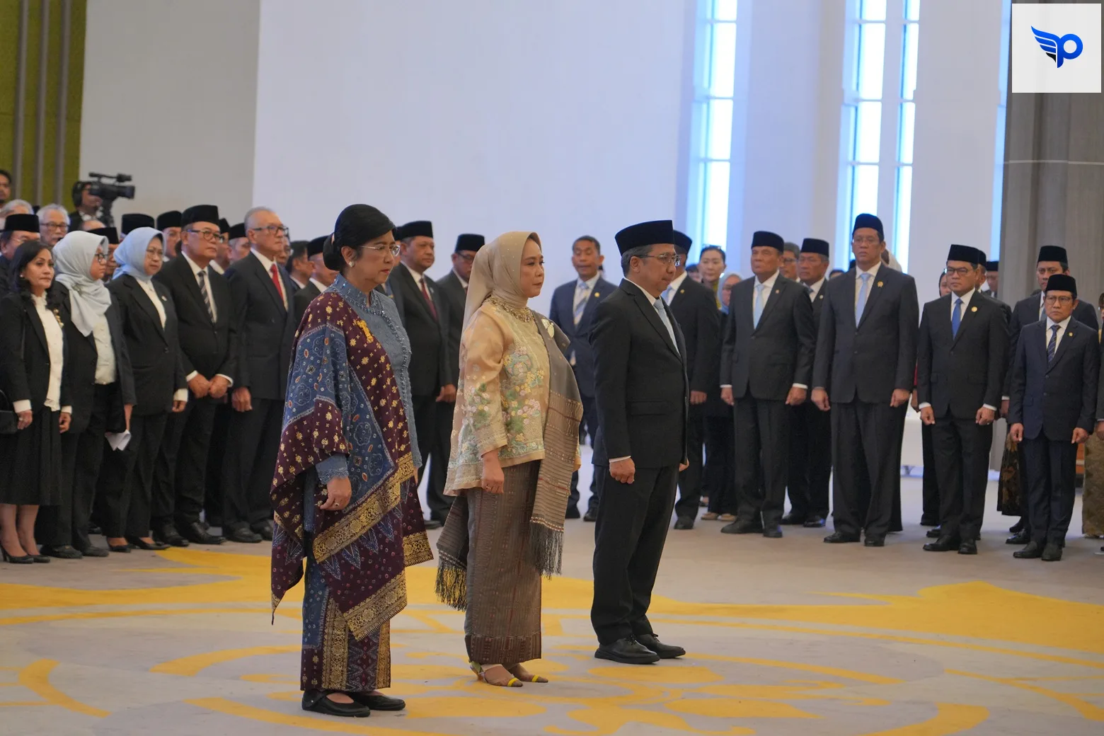 Destry Damayanti bersama Aida S. Budiman dan Solikin M. Juhro saat prosesi pelantikan anggota Dewan Gubernur Bank Indonesia di Jakarta, Rabu (2/9/2026). Foto: Bank Indonesia.