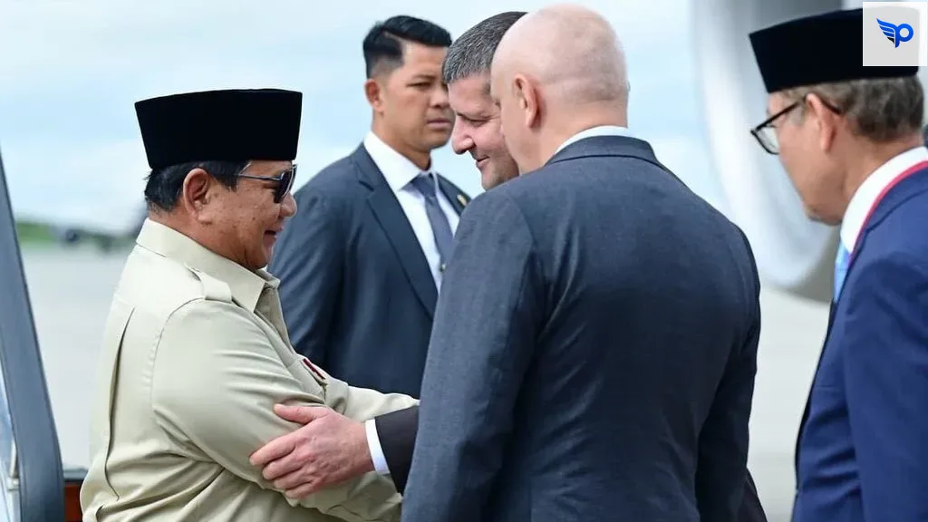 Presiden Prabowo Subianto saat tiba di Bandar Udara Internasional Vladivostok, Federasi Rusia, Rabu (2/9/2026). Foto: BPMI Setpres/Muchlis Jr.